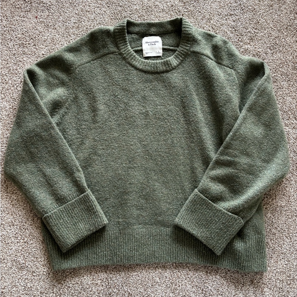 Abercrombie & Fitch Green Sweater